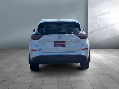 2020 Nissan Murano — interior view