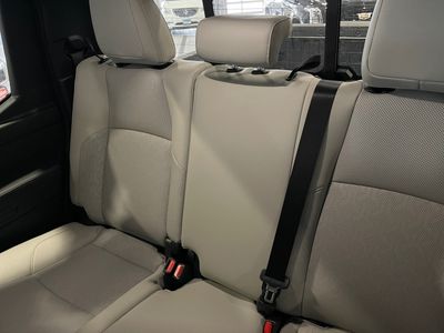 2025 Toyota Tacoma — photo 9 view