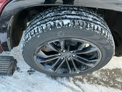 2026 Jeep Grand Wagoneer L - Photo 12