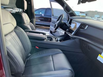 2026 Jeep Grand Wagoneer L - Photo 7