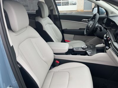 2026 Kia Sportage Hybrid — photo 13 view