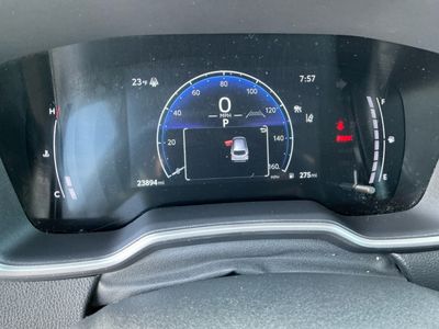 2024 Toyota Corolla Cross — photo 14 view