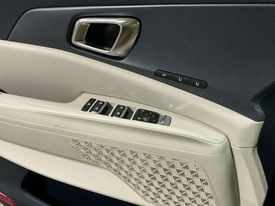 2026 Kia Carnival Hybrid — engine compartment view