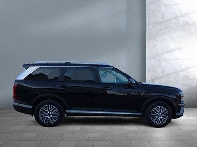 2026 Hyundai Palisade — rear three-quarter view
