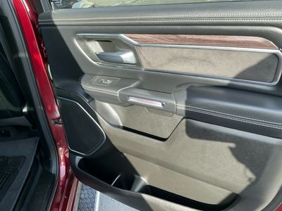 2025 Ram 1500 — photo 13 view