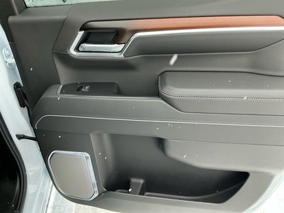 2026 GMC Sierra 1500 — photo 11 view