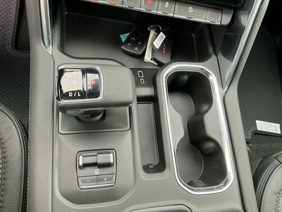 2026 GMC Sierra 1500 — photo 10 view
