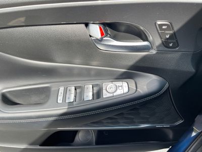 2023 Hyundai Santa Fe — photo 7 view