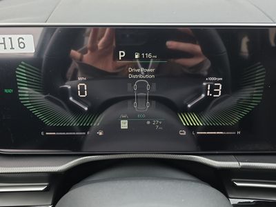 2026 Kia Sportage Hybrid — photo 10 view