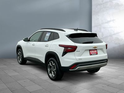 2024 Chevrolet Trax - Photo 3