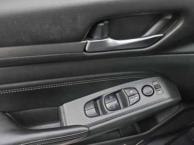 2019 Nissan Altima — photo 12 view