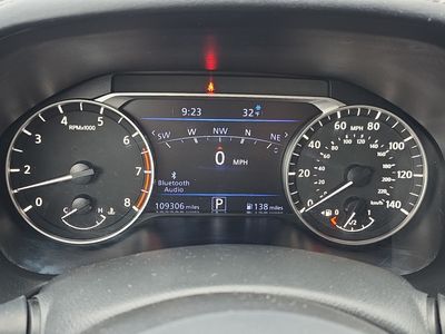 2019 Nissan Altima — photo 7 view