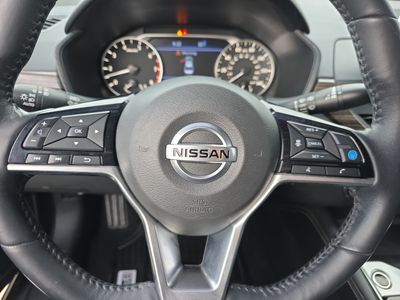 2019 Nissan Altima — photo 9 view