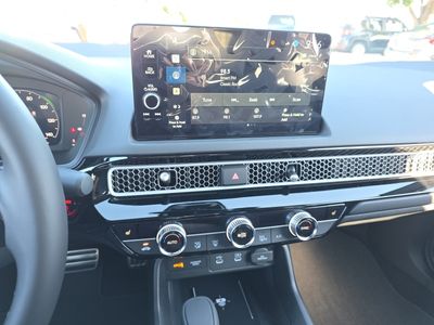 2026 Honda Civic Sedan Hybrid — photo 10 view