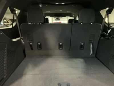 2026 Chevrolet Suburban — photo 9 view