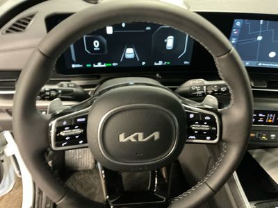 2026 Kia Carnival Hybrid - Photo 12