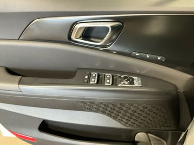 2026 Kia Carnival Hybrid - Photo 3