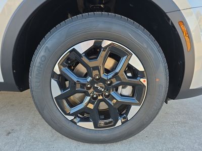 2026 Kia Sorento - Photo 13