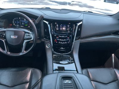 2018 Cadillac Escalade ESV - Photo 11