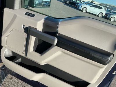 2018 Ford F-150 — photo 11 view