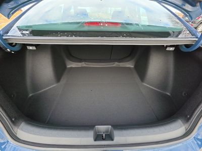 2026 Honda Civic Sedan Hybrid — photo 8 view