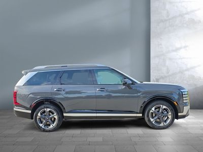 2026 Hyundai Palisade — engine compartment view