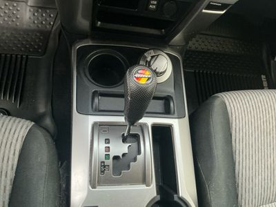 2018 Toyota 4Runner — photo 11 view