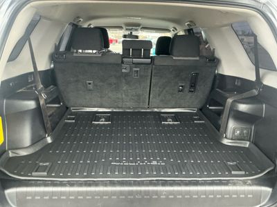 2018 Toyota 4Runner — photo 10 view
