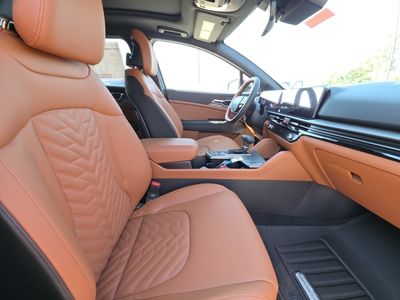 2026 Kia Sportage — photo 10 view