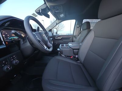 2025 Chevrolet Silverado 2500HD - Photo 15