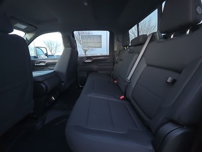2025 Chevrolet Silverado 2500HD - Photo 10