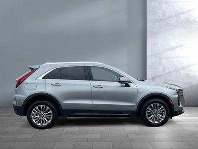 2024 Cadillac XT4 — detail view