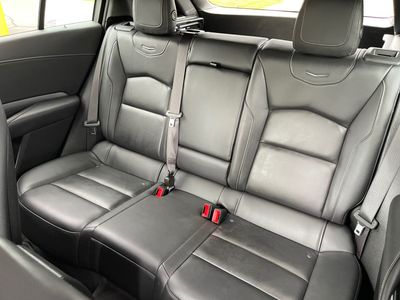 2024 Cadillac XT4 — photo 10 view