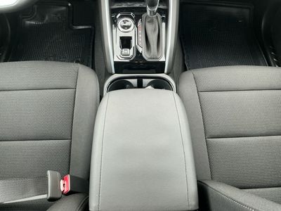 2026 Chevrolet Colorado — photo 12 view
