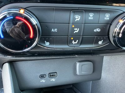 2026 Buick Encore GX - Photo 9