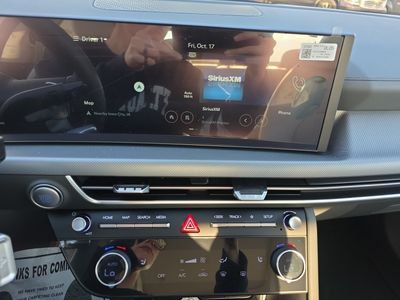 2025 Hyundai Sonata — photo 8 view