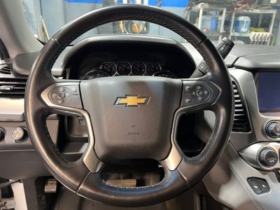 2016 Chevrolet Suburban — photo 12 view