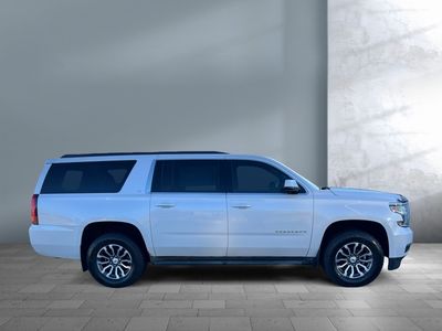 2016 Chevrolet Suburban — detail view