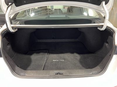 2023 Nissan Sentra — photo 12 view
