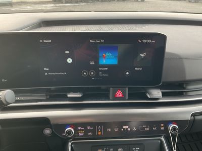 2026 Kia Carnival Hybrid — photo 12 view