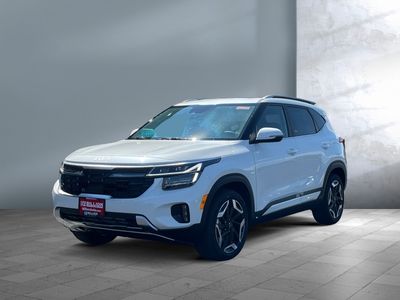 2026 Kia Seltos — front three-quarter view