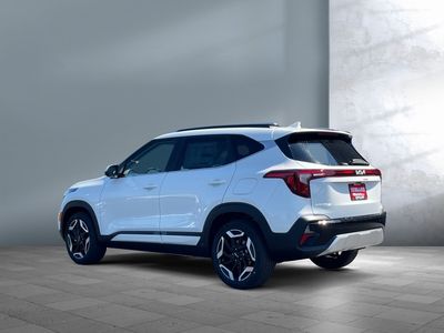 2026 Kia Seltos — rear three-quarter view
