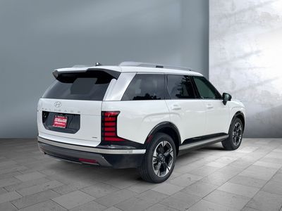 2026 Hyundai Palisade — rear three-quarter view