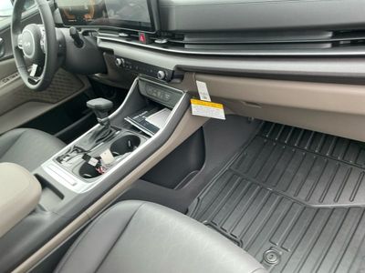 2026 Kia Carnival - Photo 6