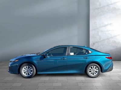2026 Toyota Camry - Photo 6