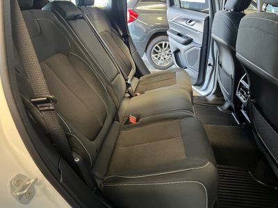 2025 Jeep Grand Cherokee - Photo 12