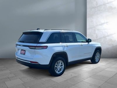 2025 Jeep Grand Cherokee - Photo 4