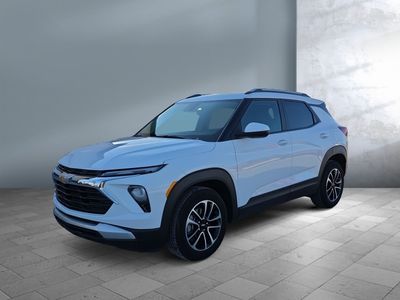 2025 Chevrolet Trailblazer - Photo 2