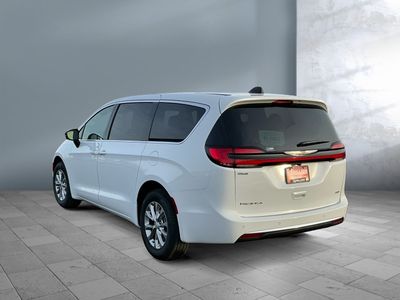 2026 Chrysler Pacifica — rear three-quarter view