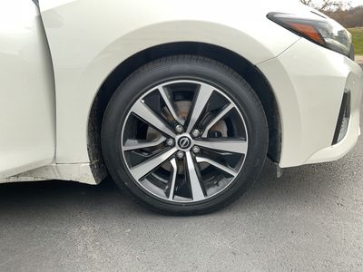 2023 Nissan Maxima — photo 11 view